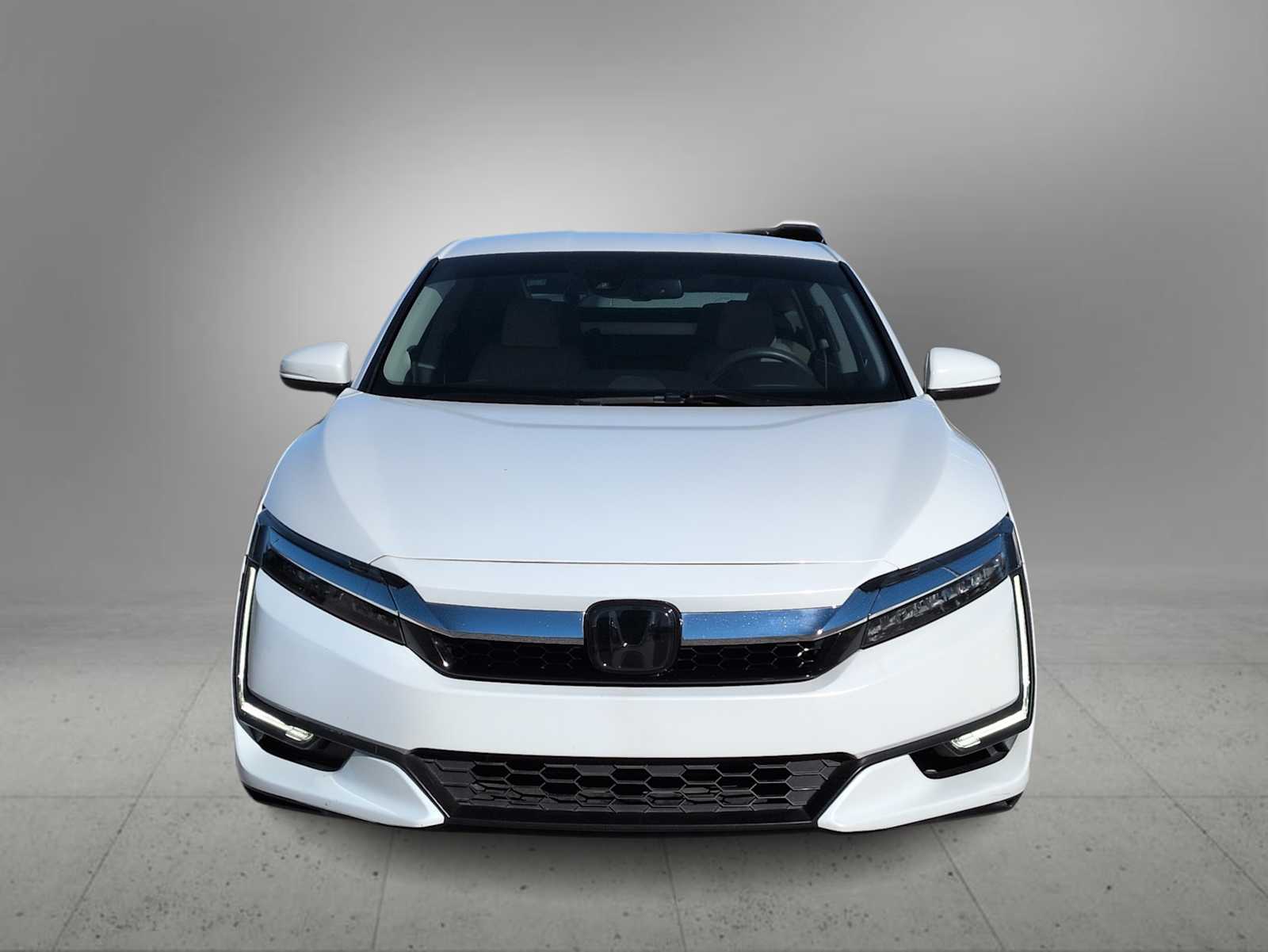 Thumbnail: 2018 Honda Clarity - 3