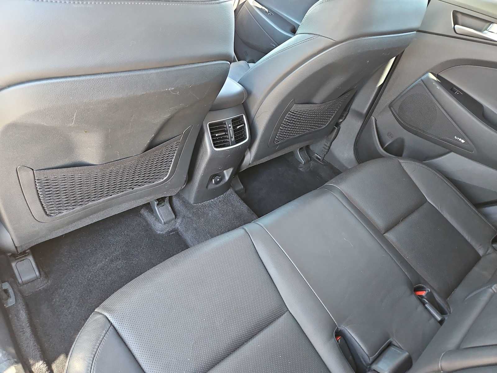 Thumbnail: 2020 Hyundai Tucson - 19