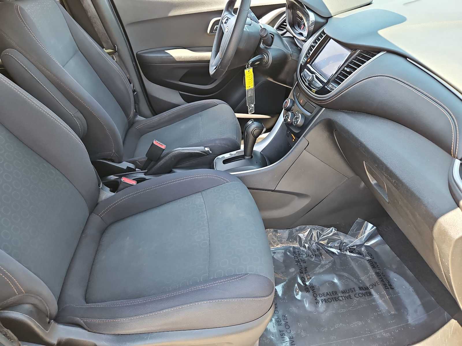 Thumbnail: 2020 Chevrolet Trax - 21