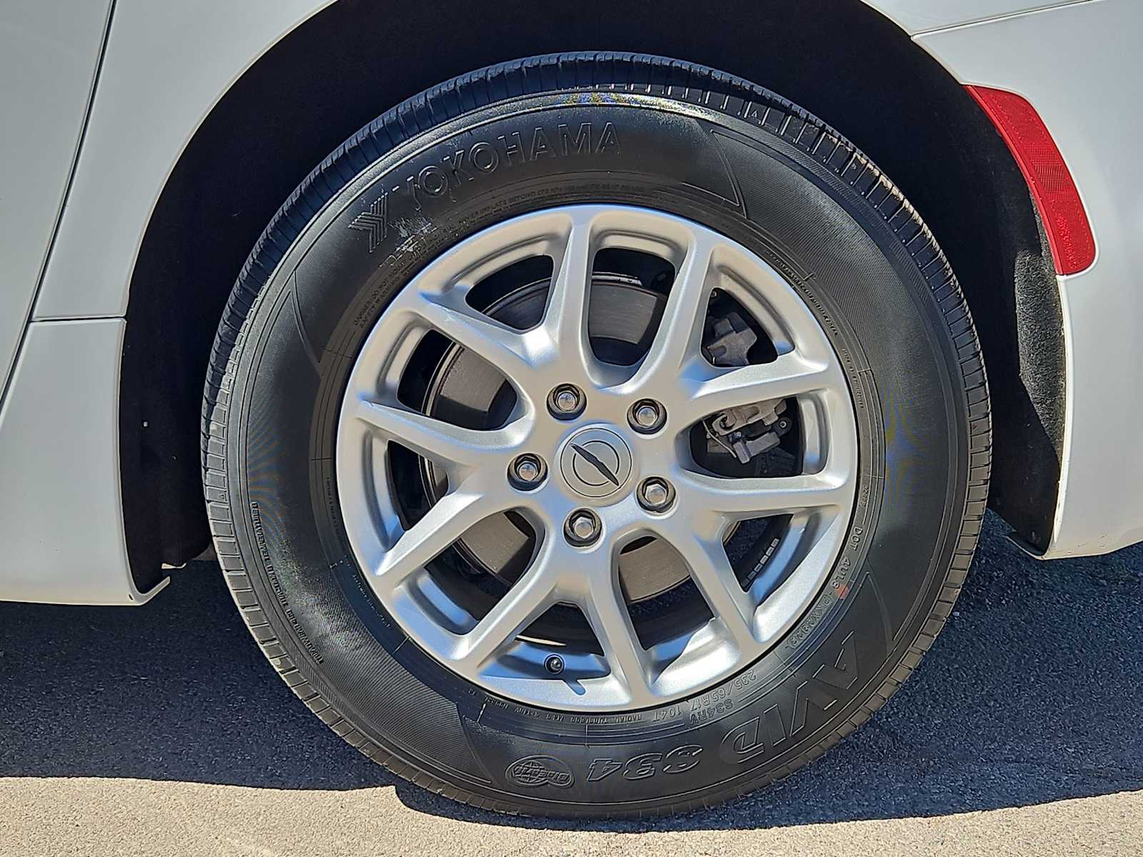 Thumbnail: 2023 Chrysler Pacifica - 14