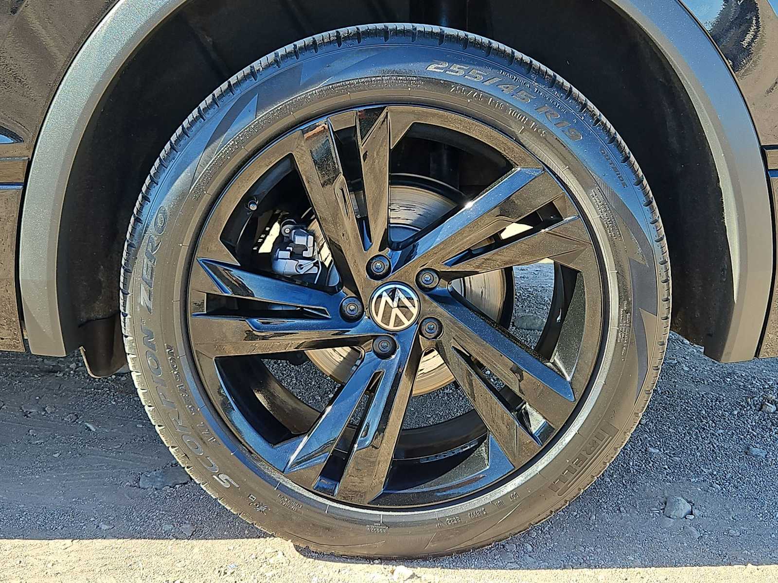 Thumbnail: 2023 Volkswagen Tiguan - 13