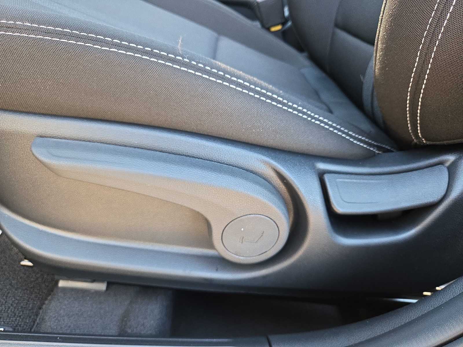 Thumbnail: 2026 Hyundai Venue - 17