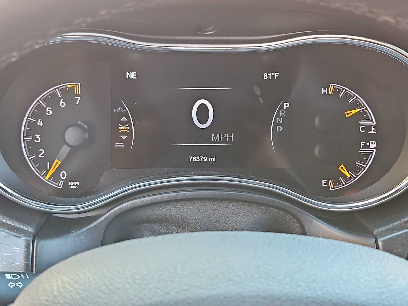 Thumbnail: 2018 Jeep Grand Cherokee - 32