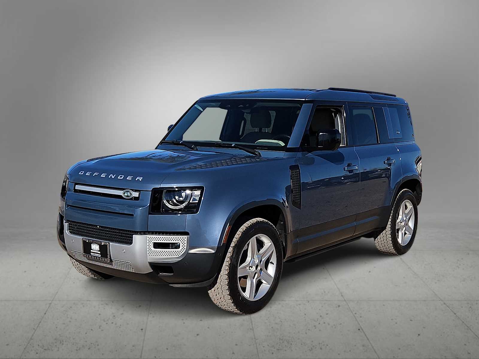 Thumbnail: 2022 Land Rover Defender - 4