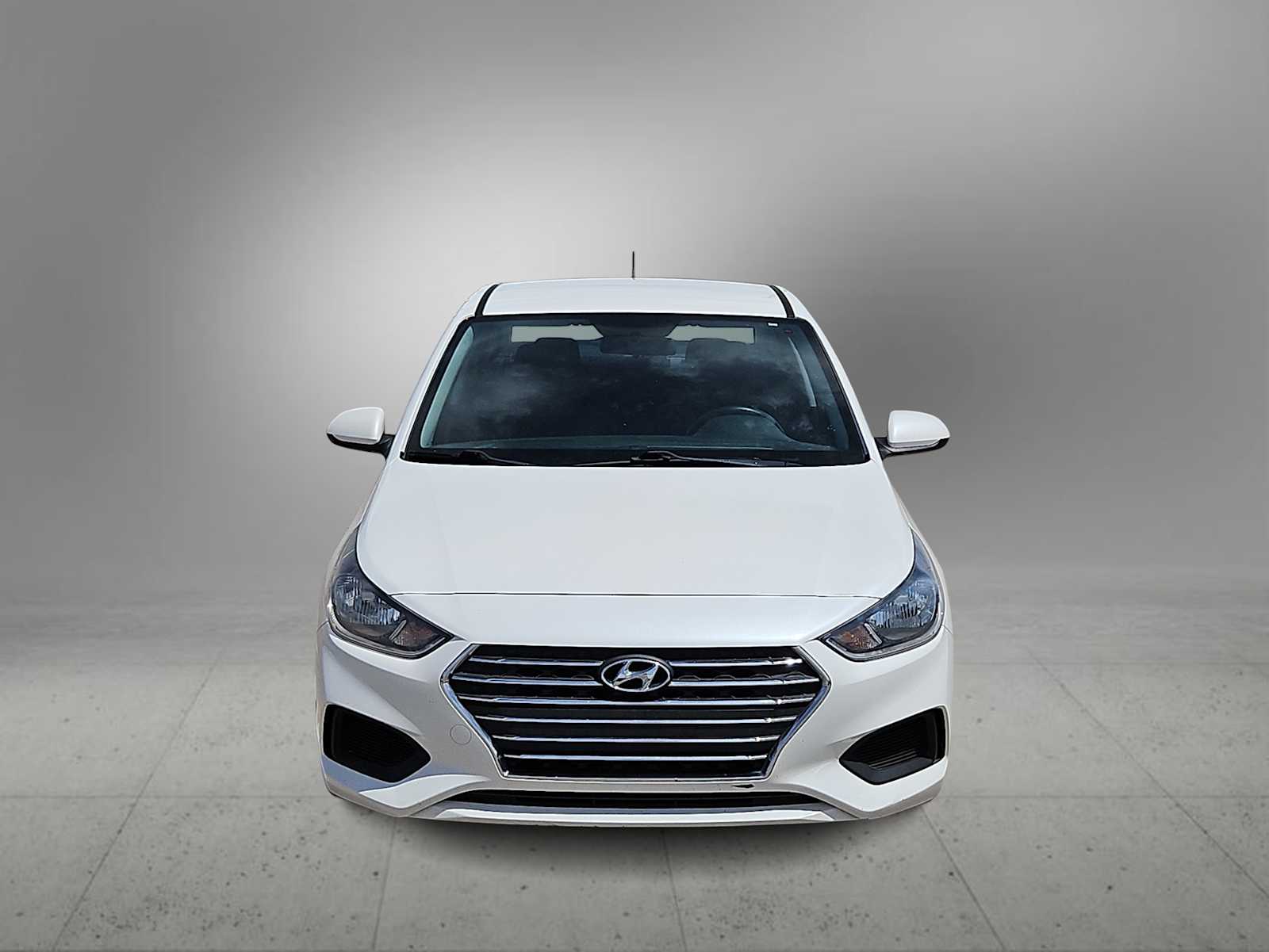 Thumbnail: 2020 Hyundai Accent - 3