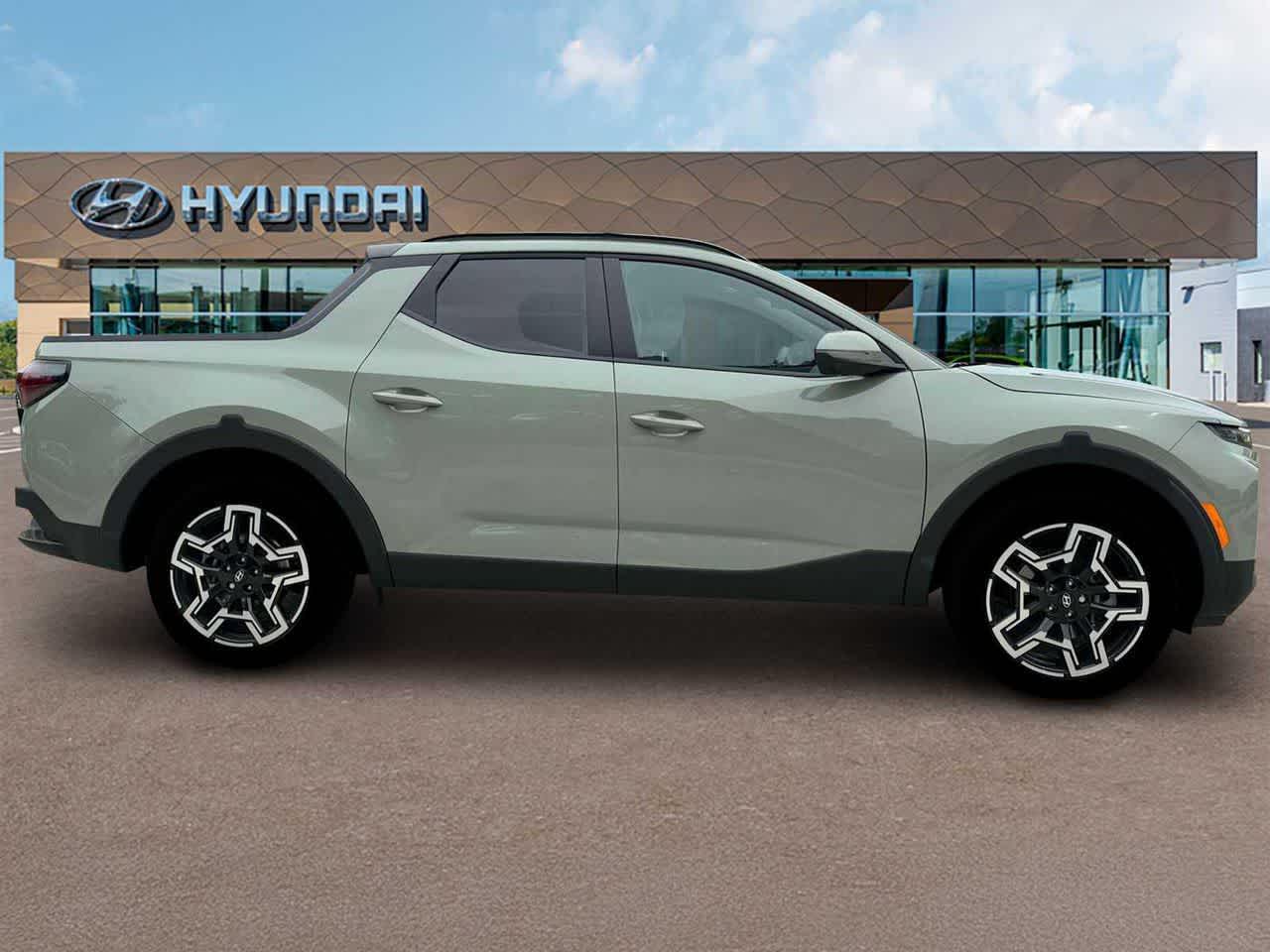 Thumbnail: 2025 Hyundai Santa Cruz - 9