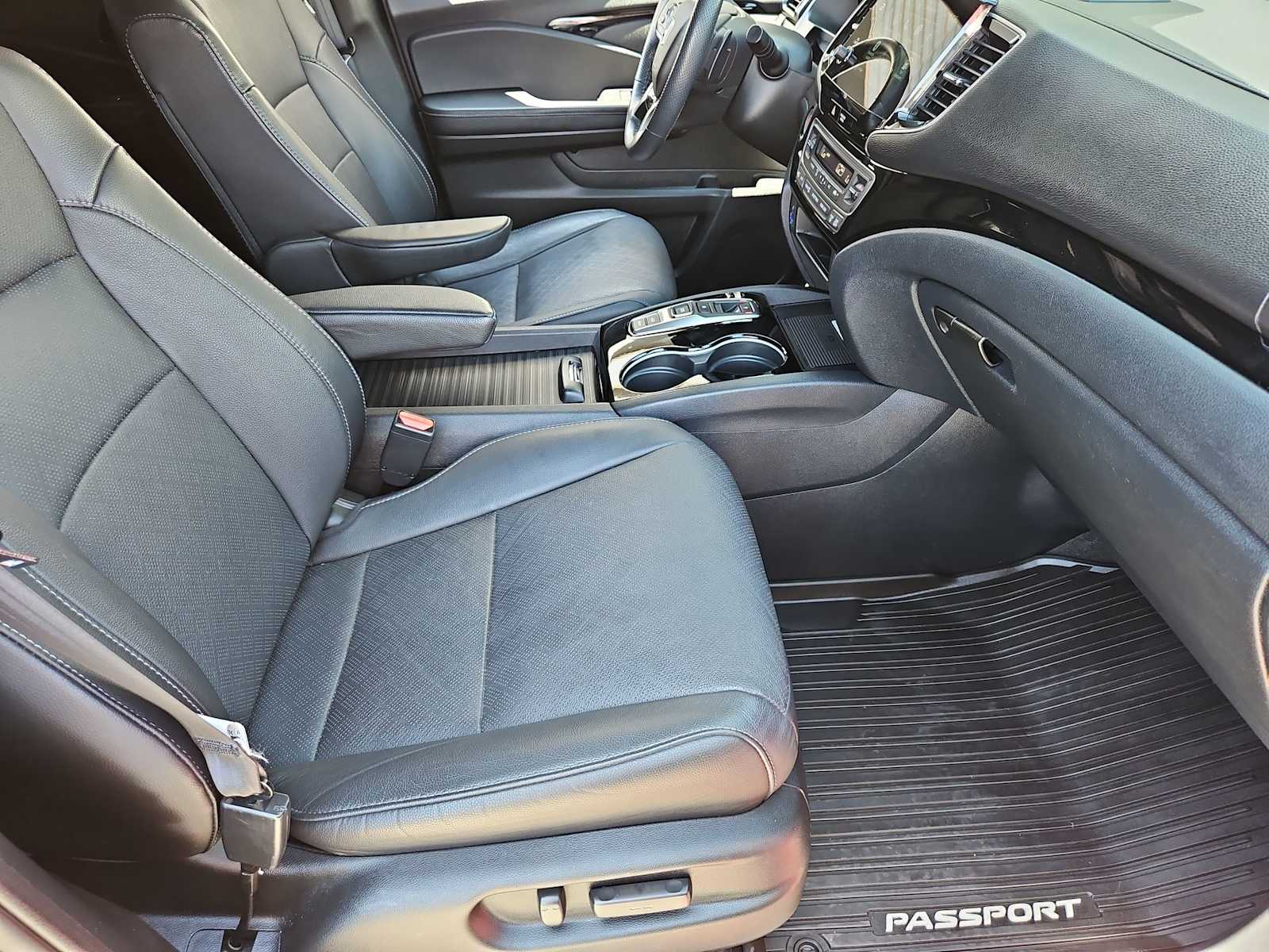 Thumbnail: 2022 Honda Passport - 22