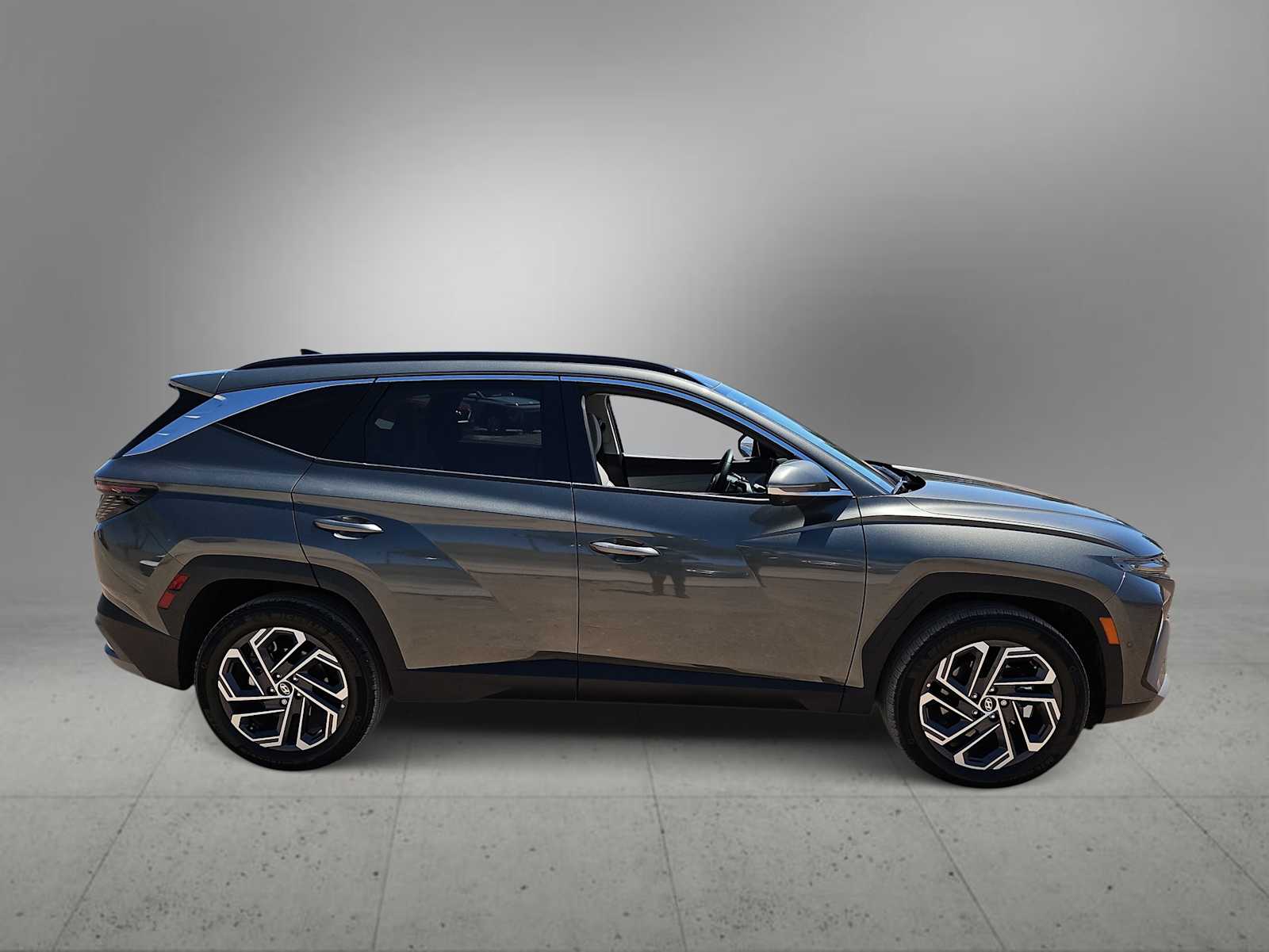 Thumbnail: 2025 Hyundai Tucson - 9