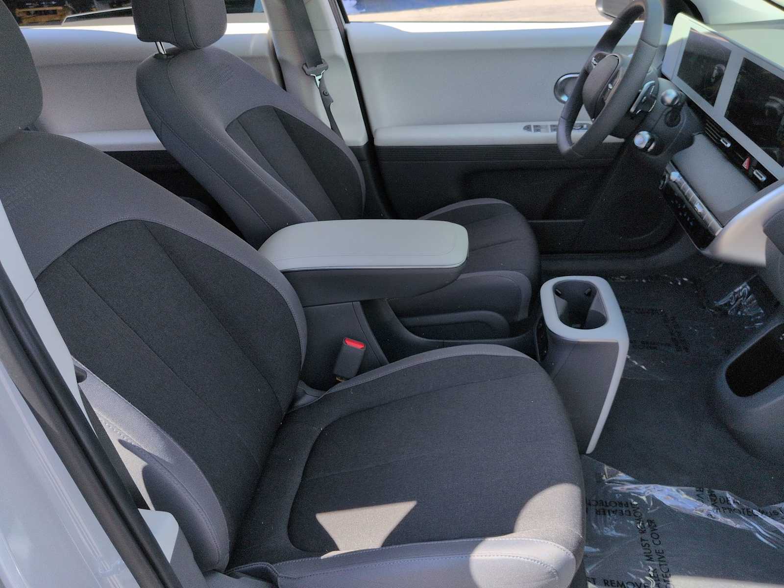 Thumbnail: 2024 Hyundai Ioniq 5 - 22