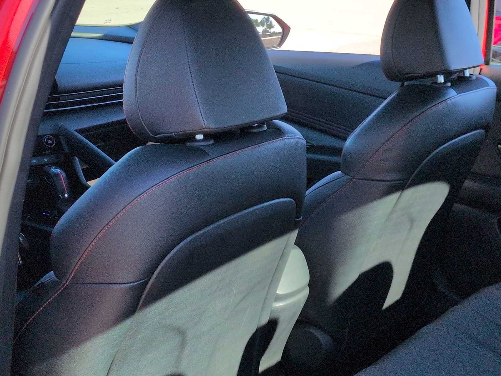 Thumbnail: 2022 Hyundai Elantra - 19