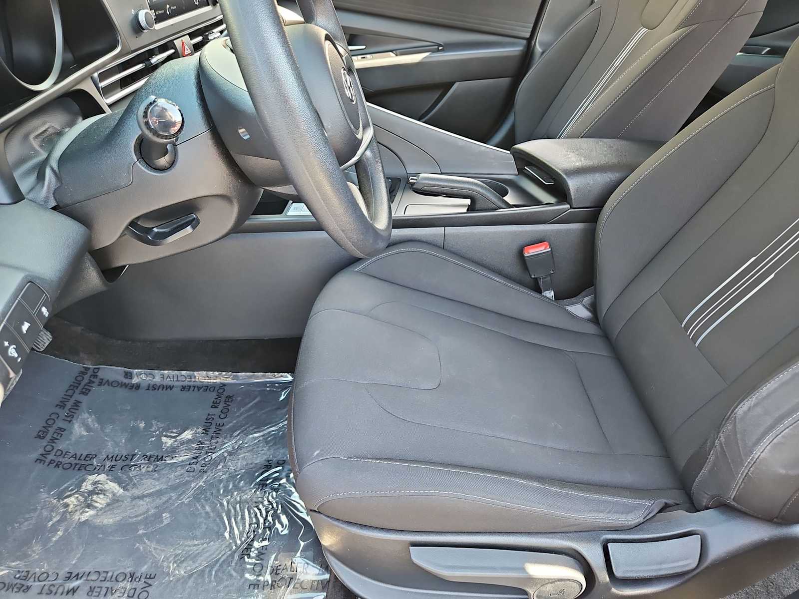Thumbnail: 2022 Hyundai Elantra - 15