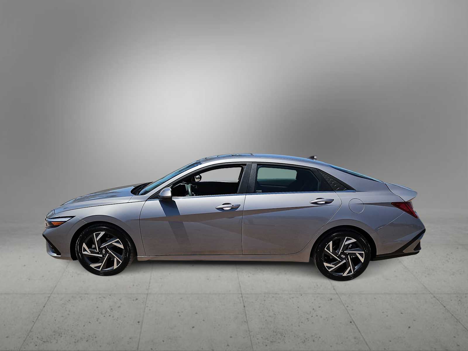 Thumbnail: 2025 Hyundai Elantra - 5