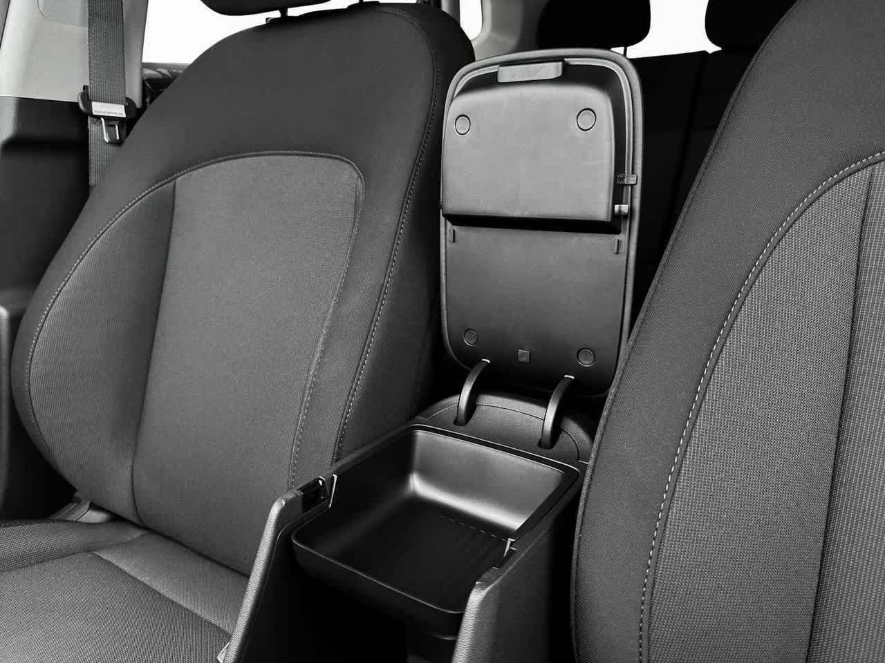 Thumbnail: 2025 Hyundai Kona - 18