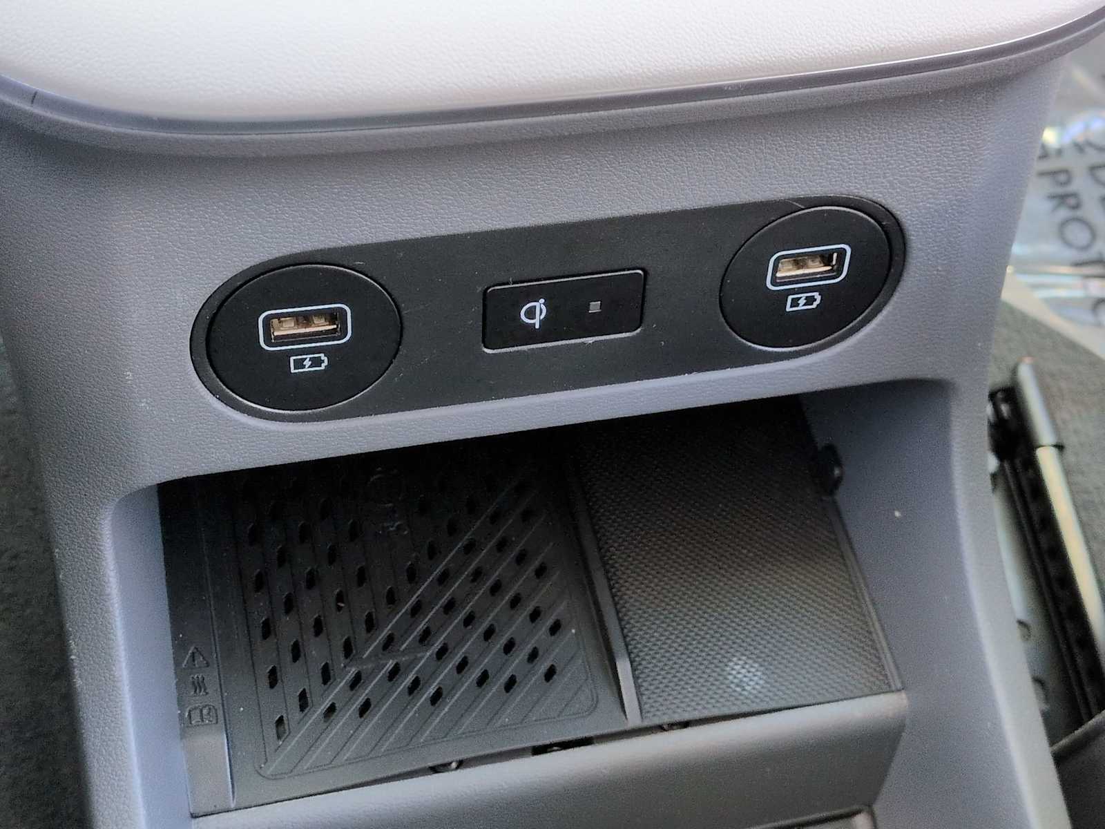 Thumbnail: 2024 Hyundai Ioniq 5 - 32