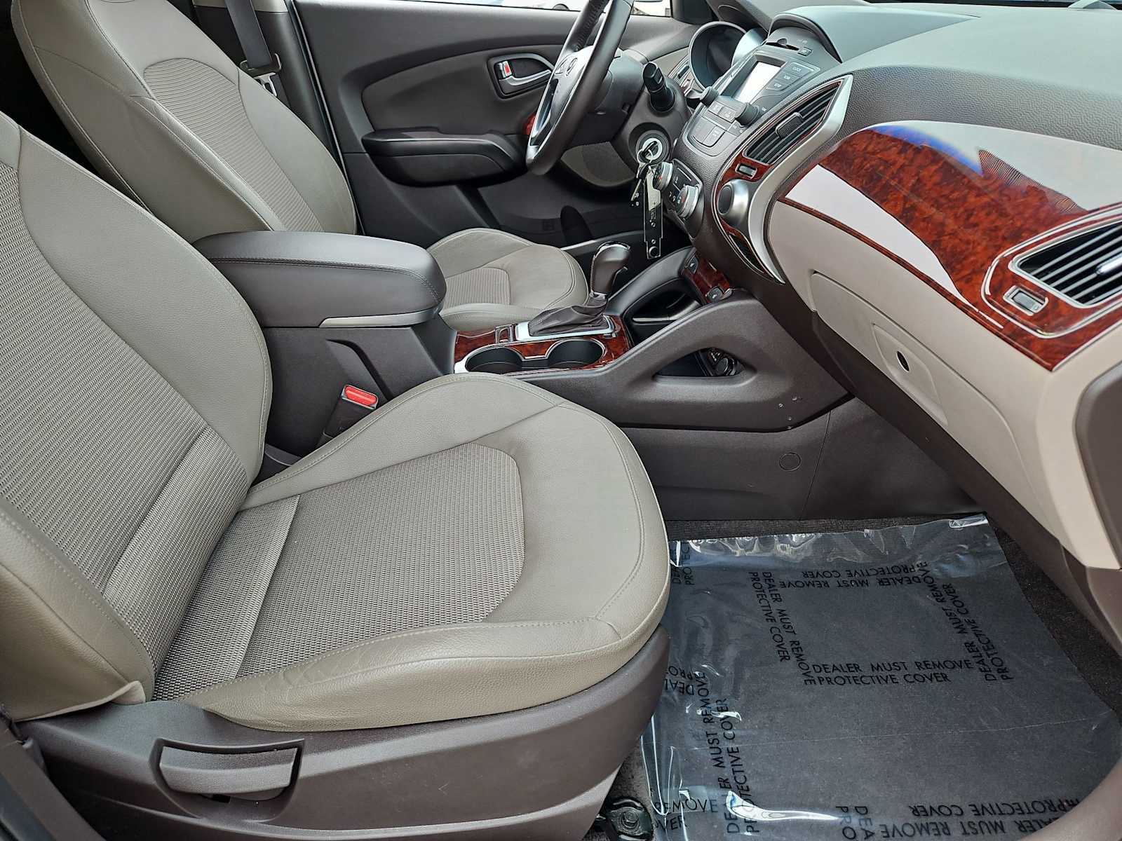 Thumbnail: 2014 Hyundai Tucson - 22