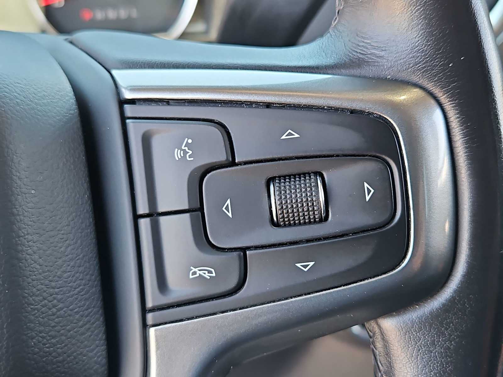 Thumbnail: 2021 Chevrolet Silverado 1500 - 22