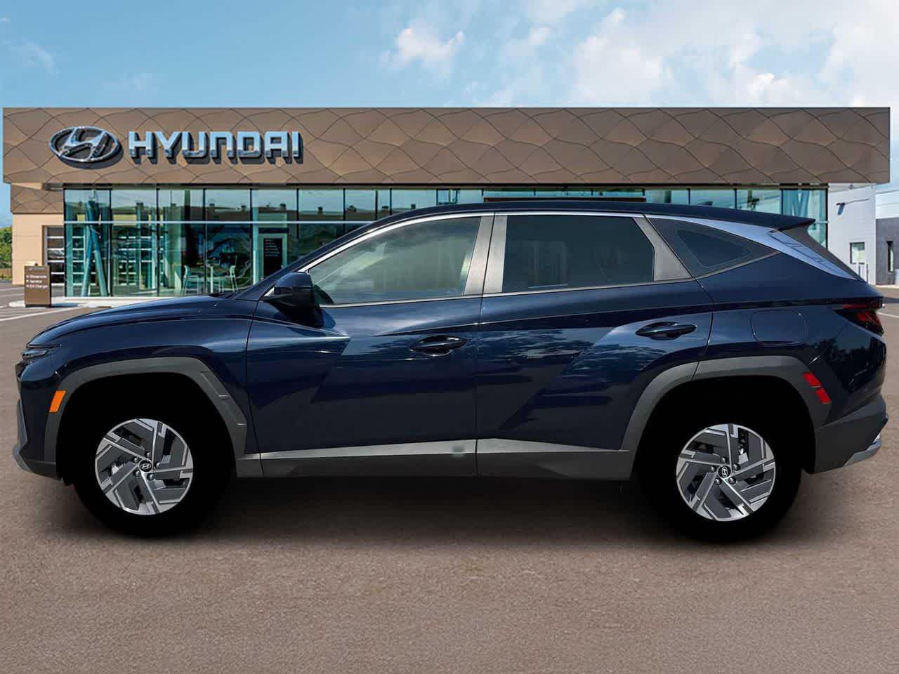 Thumbnail: 2026 Hyundai Tucson - 3