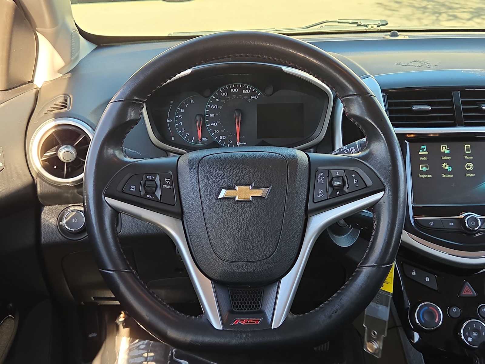 Thumbnail: 2017 Chevrolet Sonic - 23