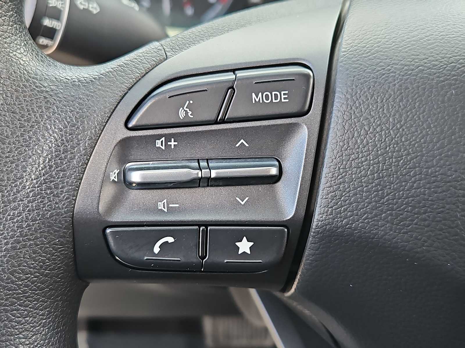 Thumbnail: 2023 Hyundai Kona - 23