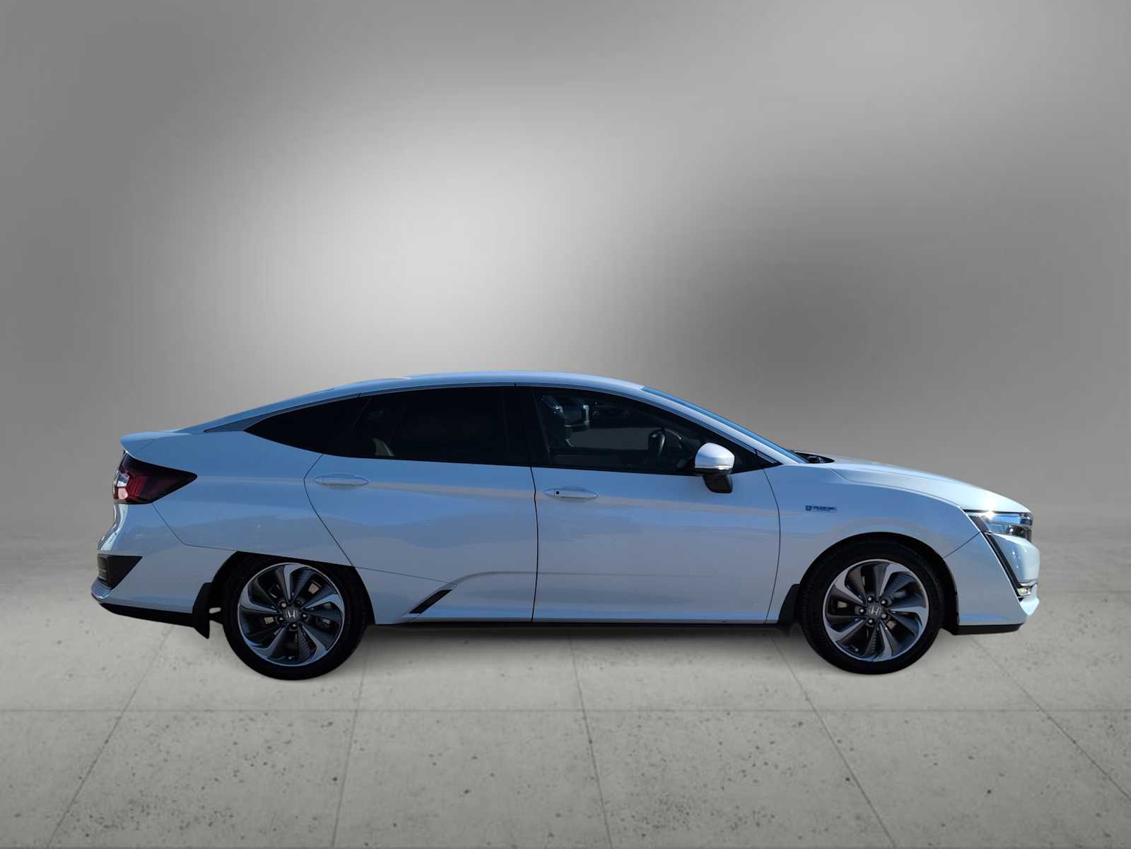 Thumbnail: 2018 Honda Clarity - 9
