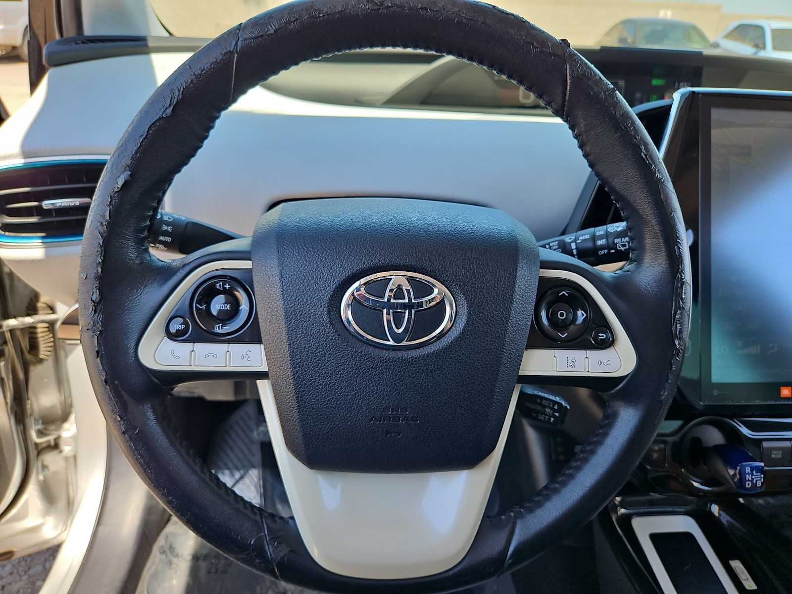 Thumbnail: 2018 Toyota Prius - 22