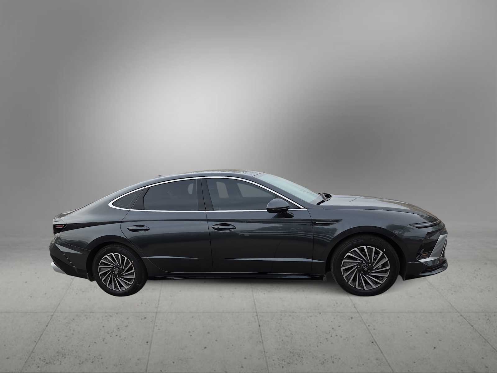 Thumbnail: 2026 Hyundai Sonata - 9