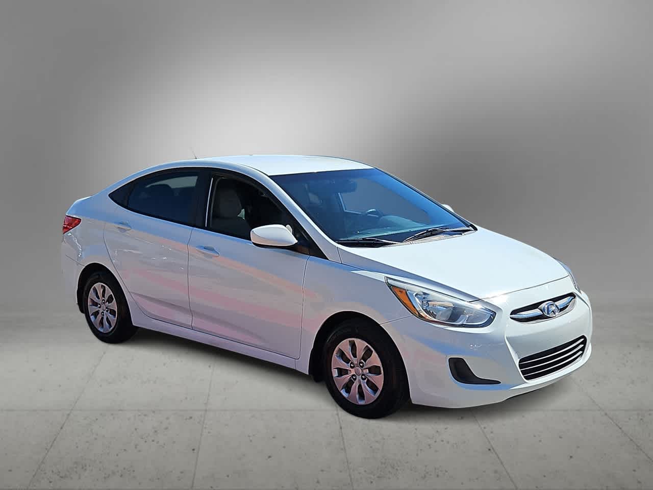 Thumbnail: 2016 Hyundai Accent - 2