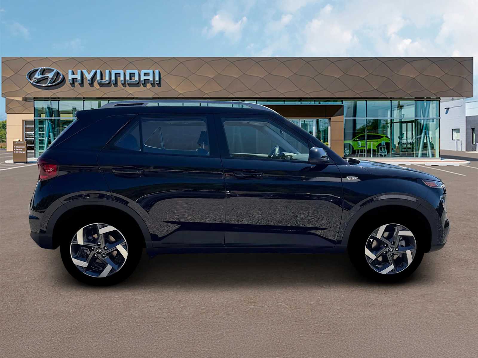 Thumbnail: 2026 Hyundai Venue - 9