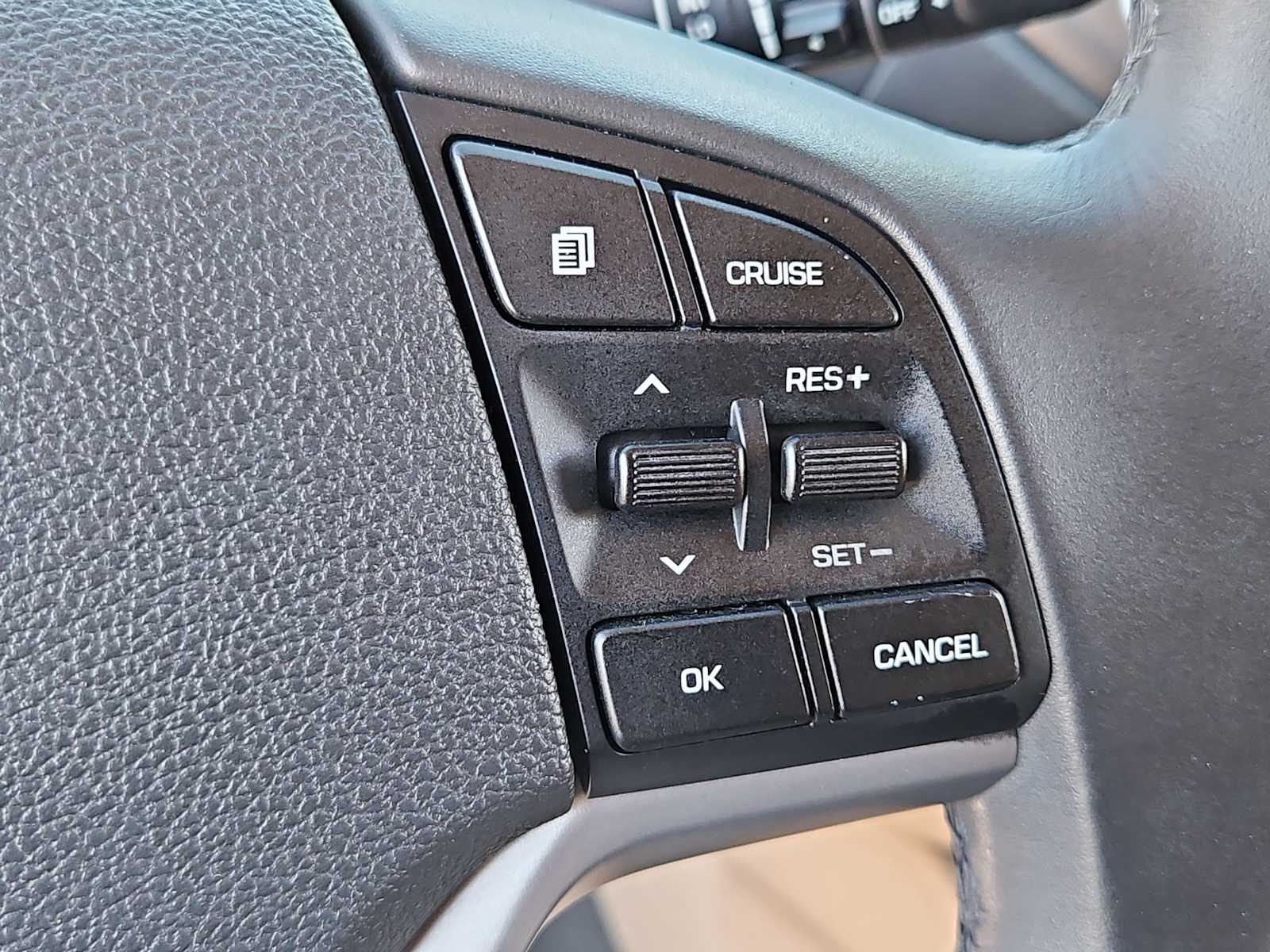 Thumbnail: 2017 Hyundai Tucson - 24