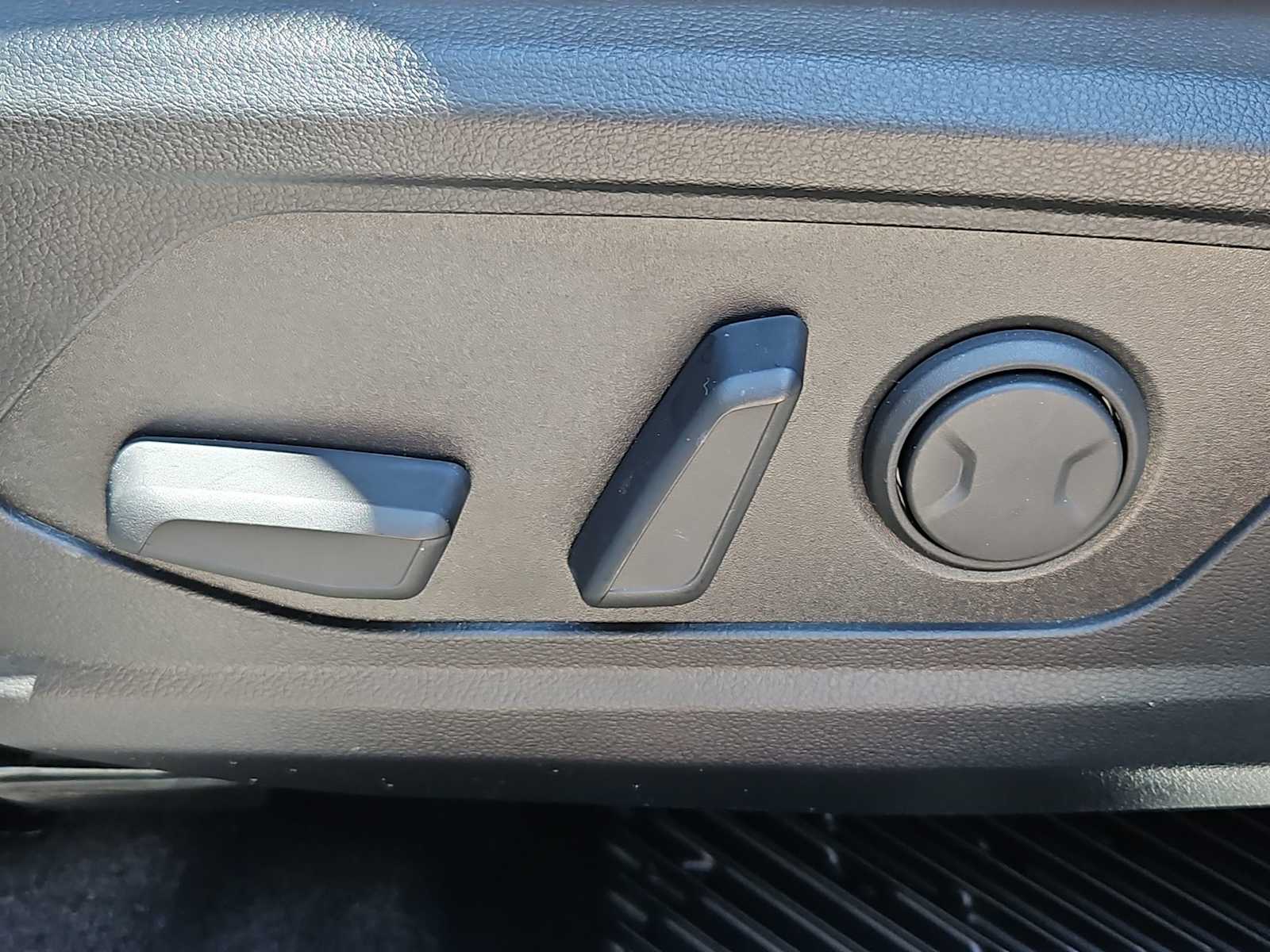 Thumbnail: 2025 Hyundai Santa Cruz - 17