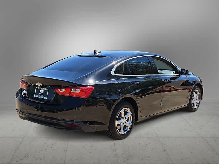 2018 Chevrolet Malibu LS 8