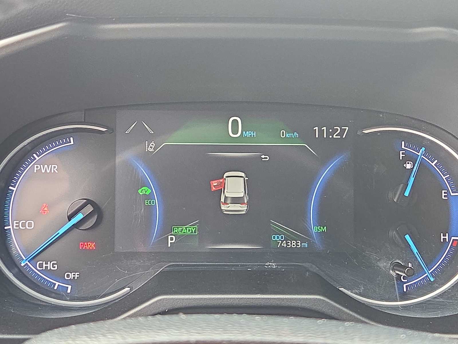 Thumbnail: 2020 Toyota RAV4 - 34