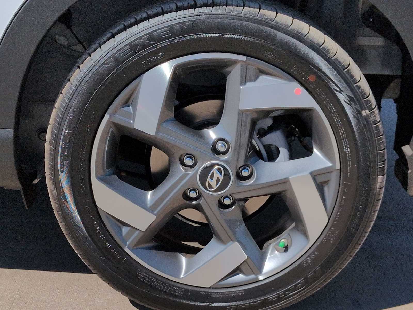 Thumbnail: 2026 Hyundai Venue - 14