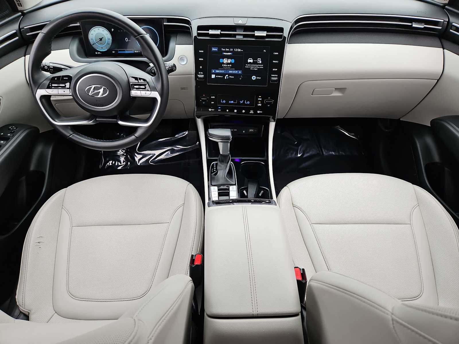 Thumbnail: 2023 Hyundai Tucson - 16