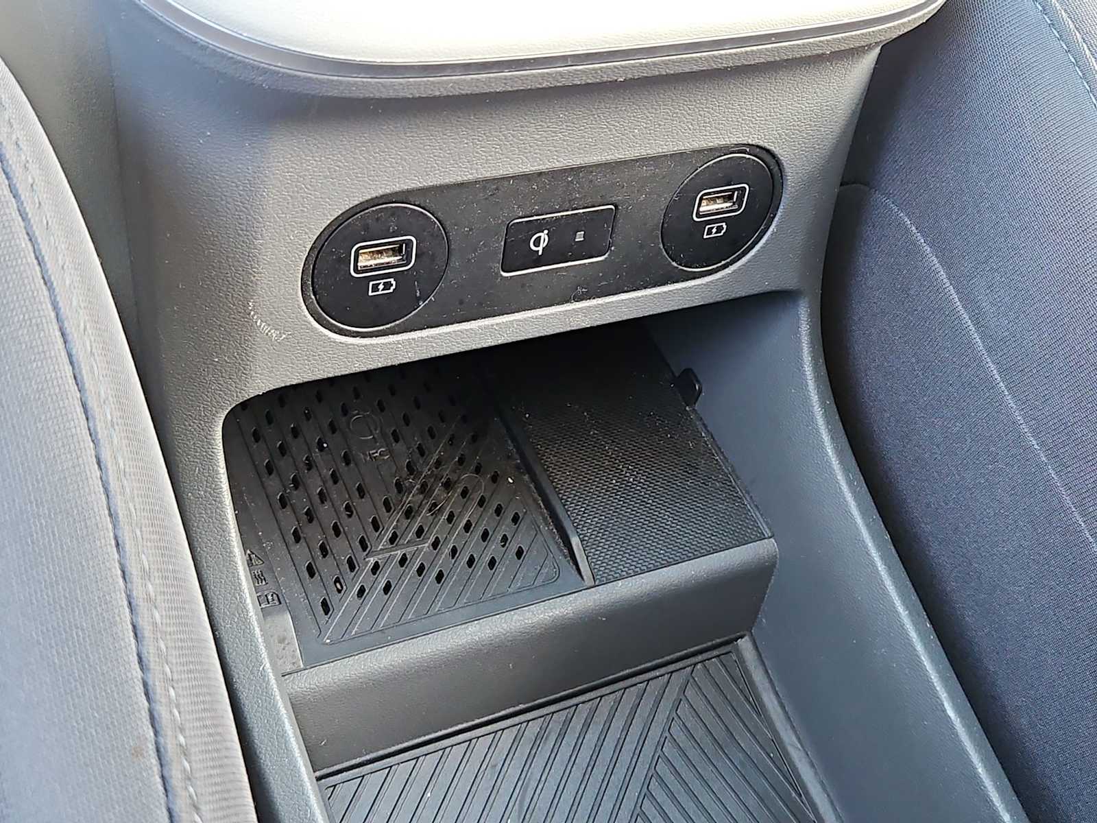 Thumbnail: 2024 Hyundai Ioniq 5 - 31