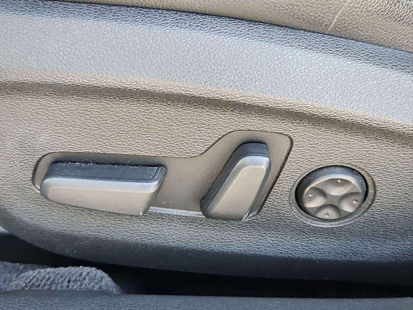 Thumbnail: 2018 Hyundai Sonata - 17