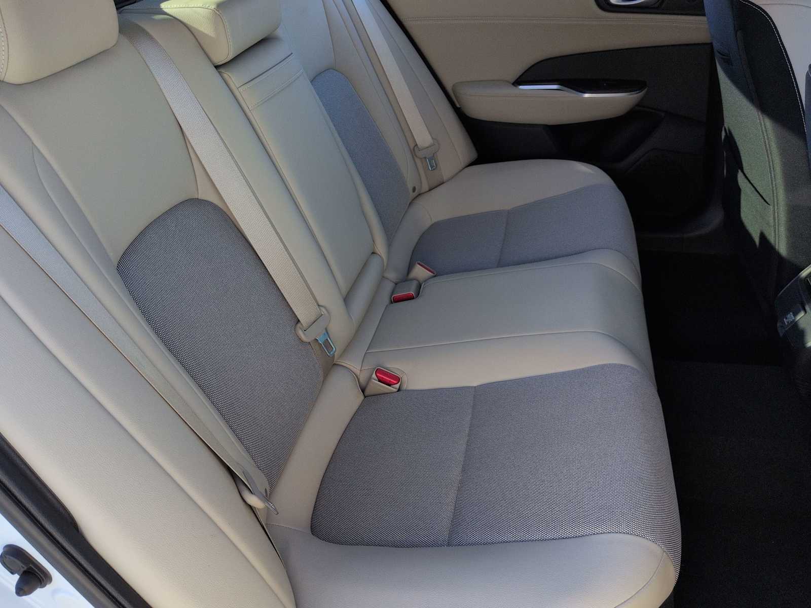 Thumbnail: 2018 Honda Clarity - 21