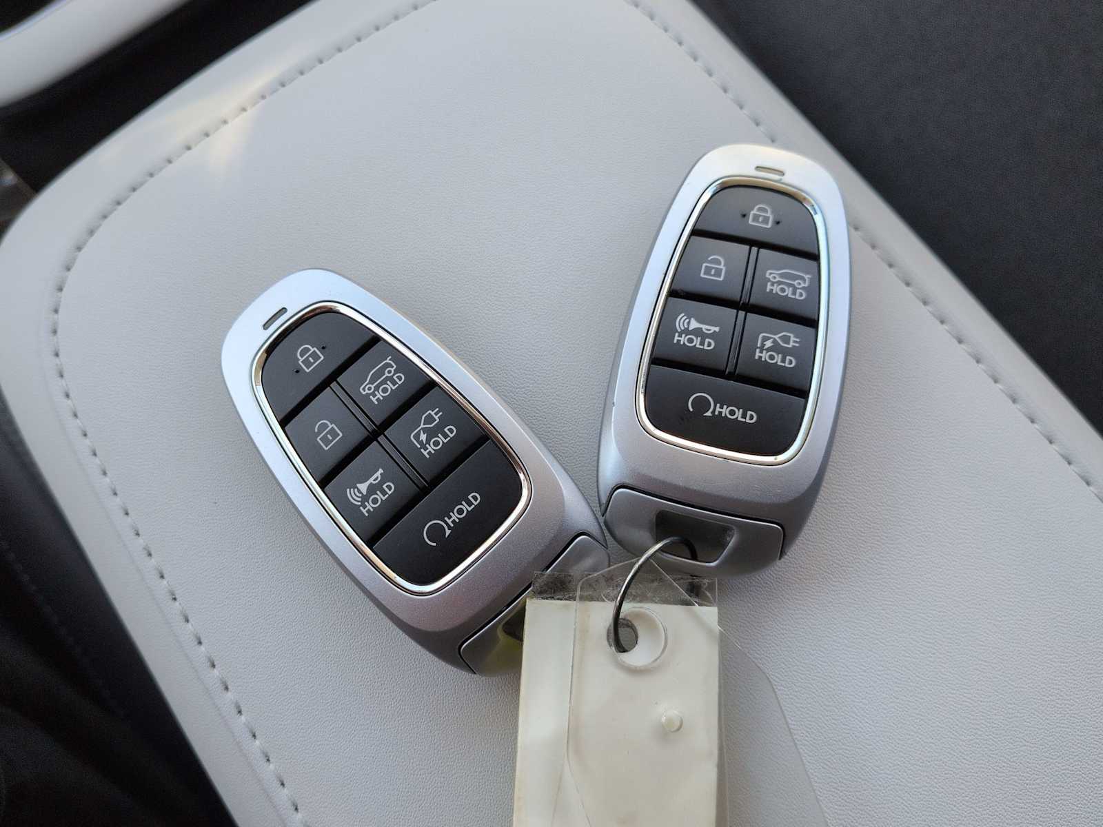 Thumbnail: 2024 Hyundai Ioniq 5 - 36