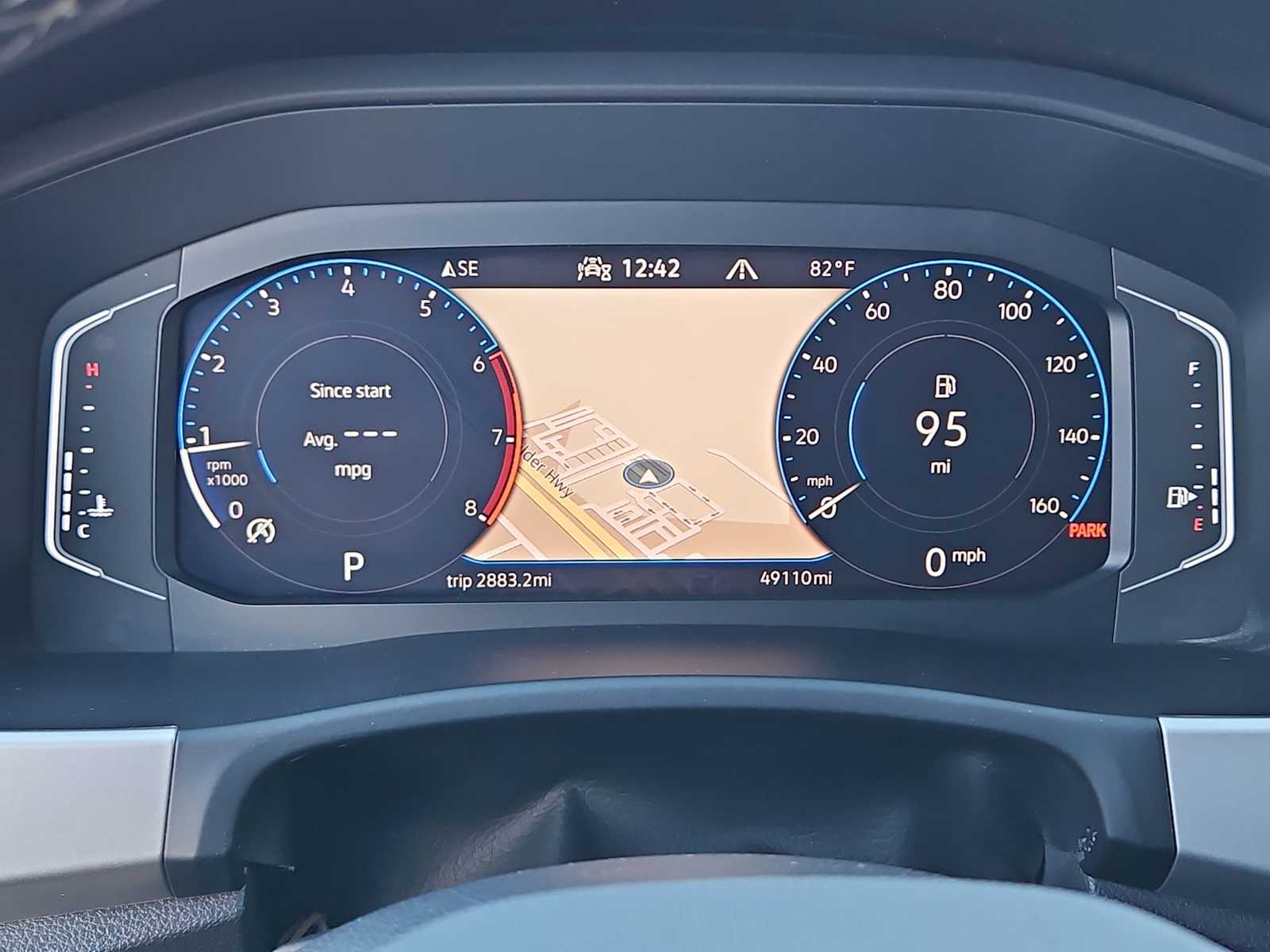 Thumbnail: 2021 Volkswagen Atlas - 32