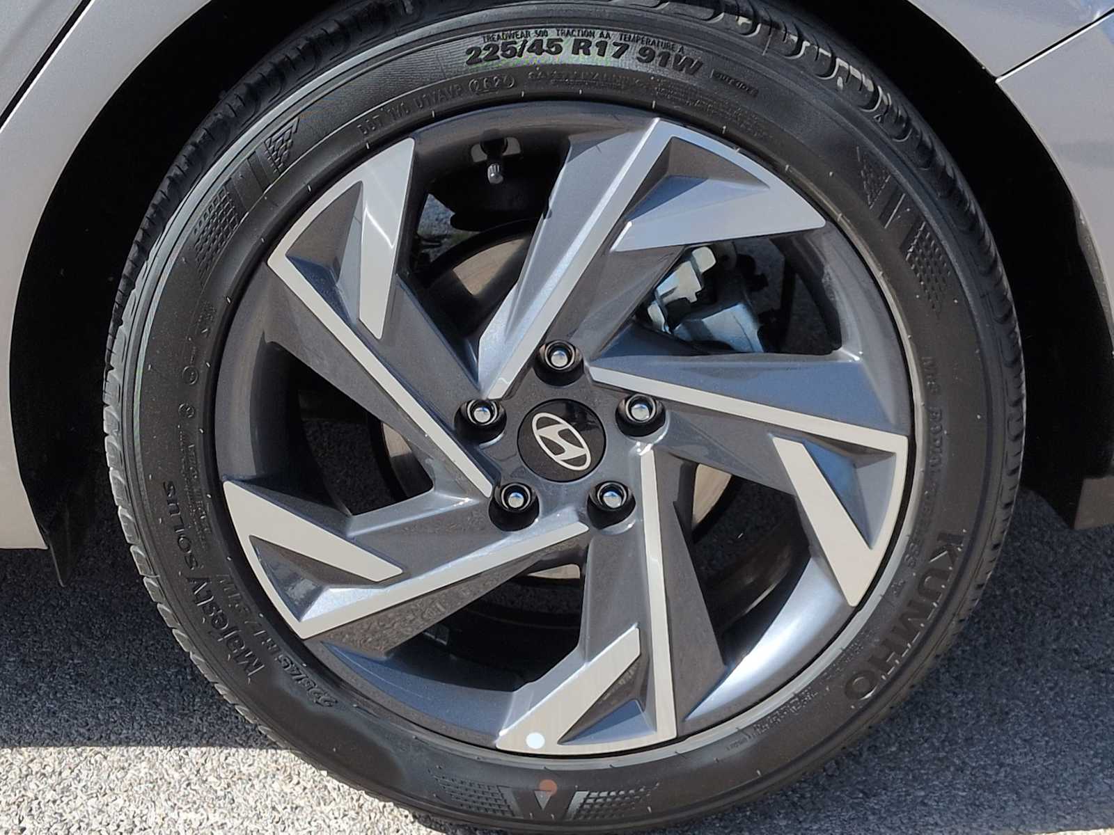 Thumbnail: 2025 Hyundai Elantra - 14