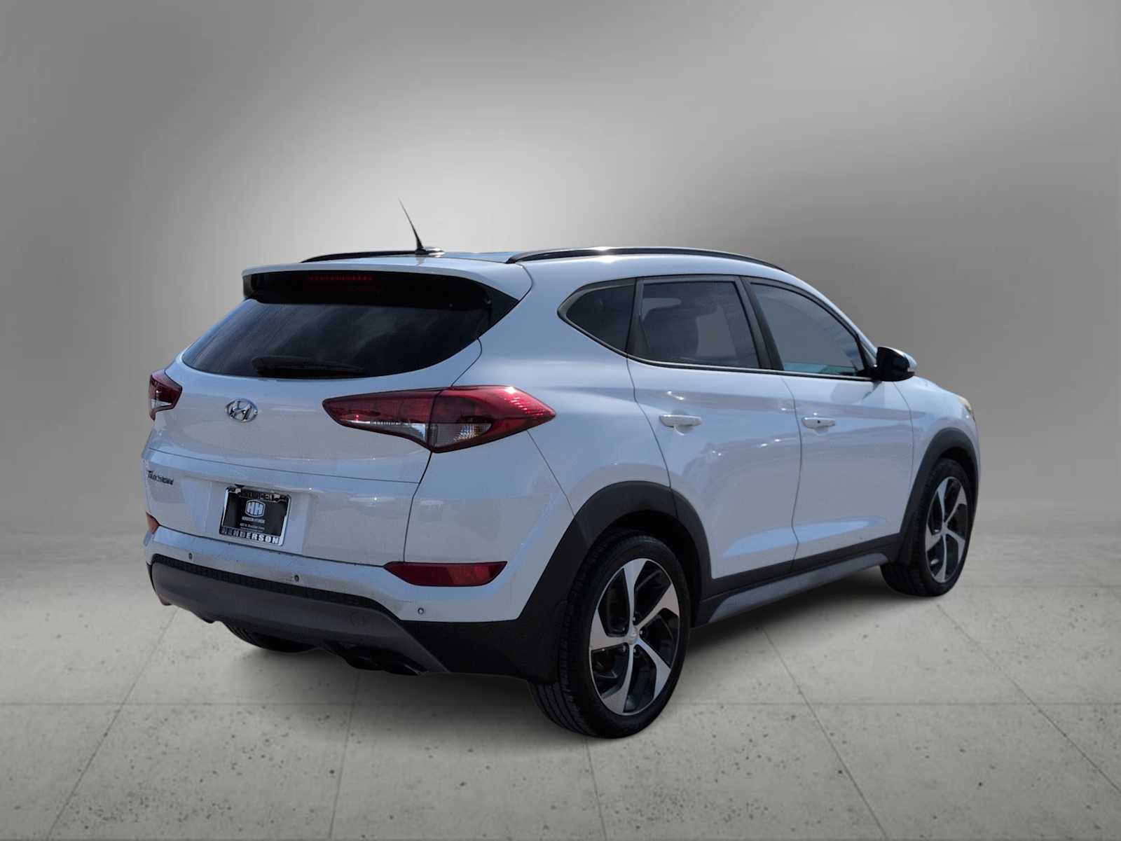 Thumbnail: 2017 Hyundai Tucson - 8