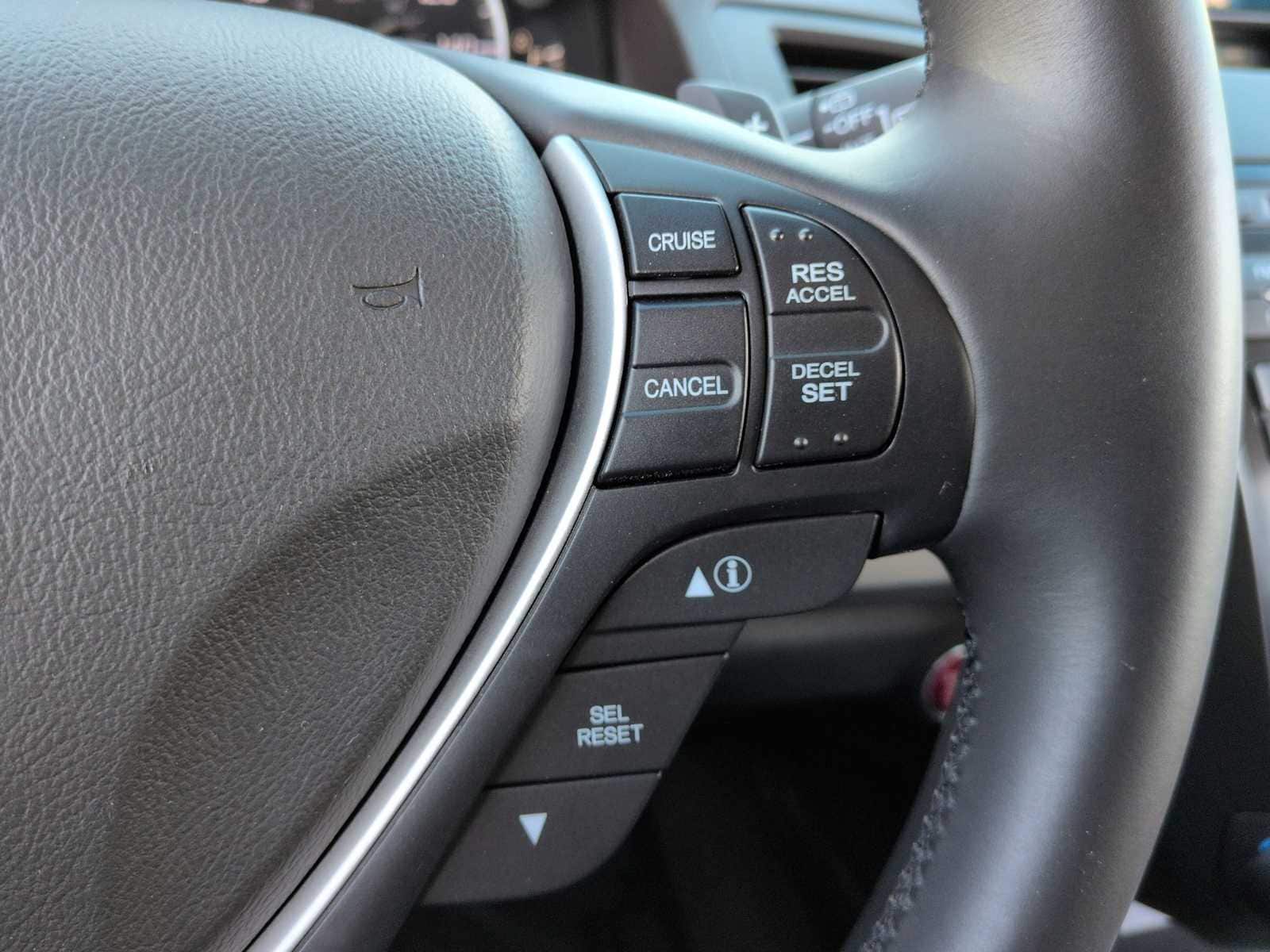 Thumbnail: 2014 Acura RDX - 25