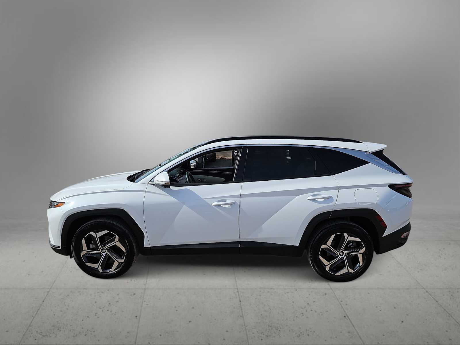 Thumbnail: 2022 Hyundai Tucson - 5