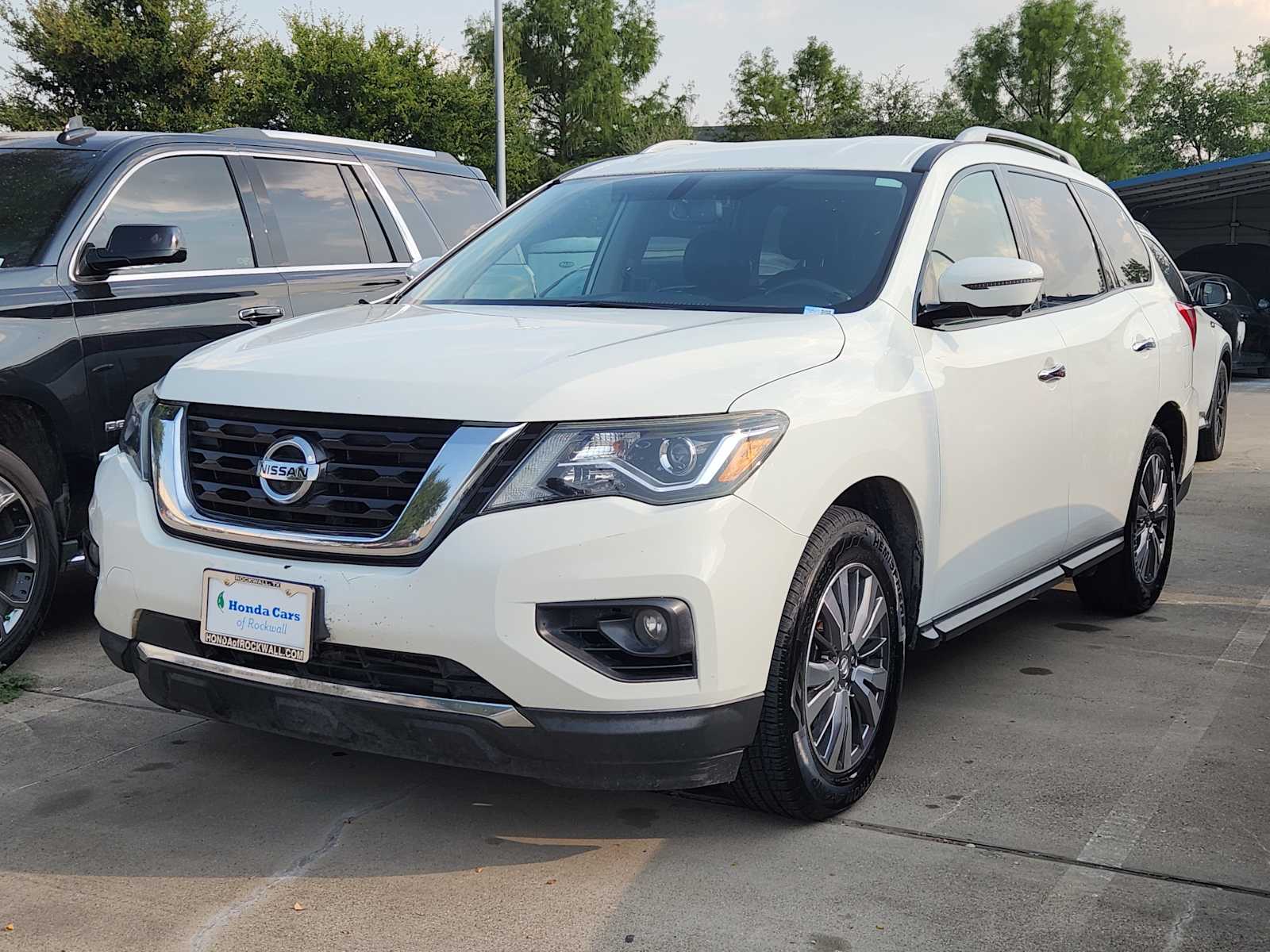 2019 Nissan Pathfinder SL -
                  Rockwall, TX
