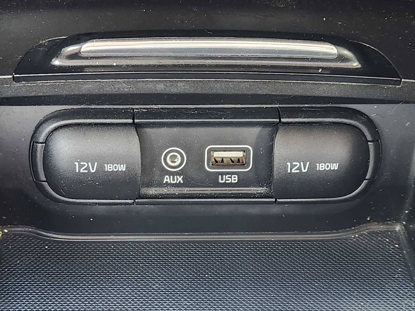 Thumbnail: 2018 Kia Optima - 28