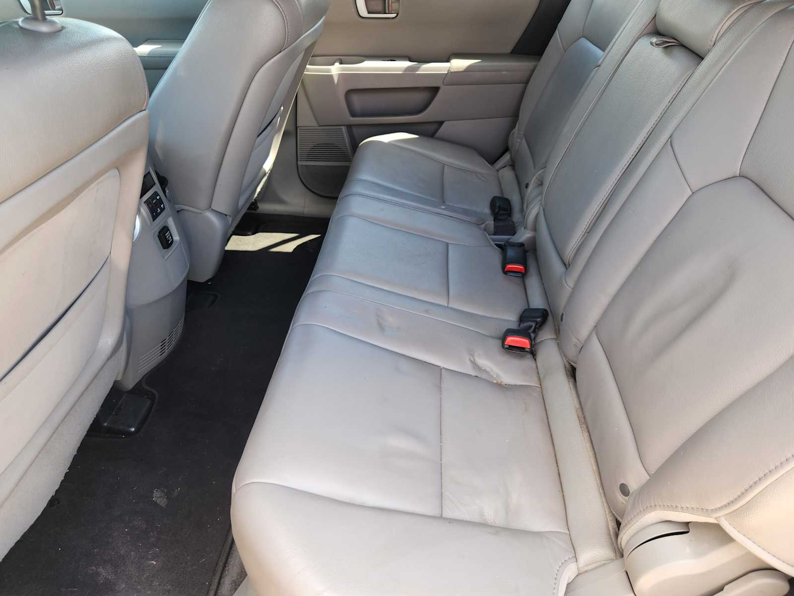 Thumbnail: 2012 Honda Pilot - 8