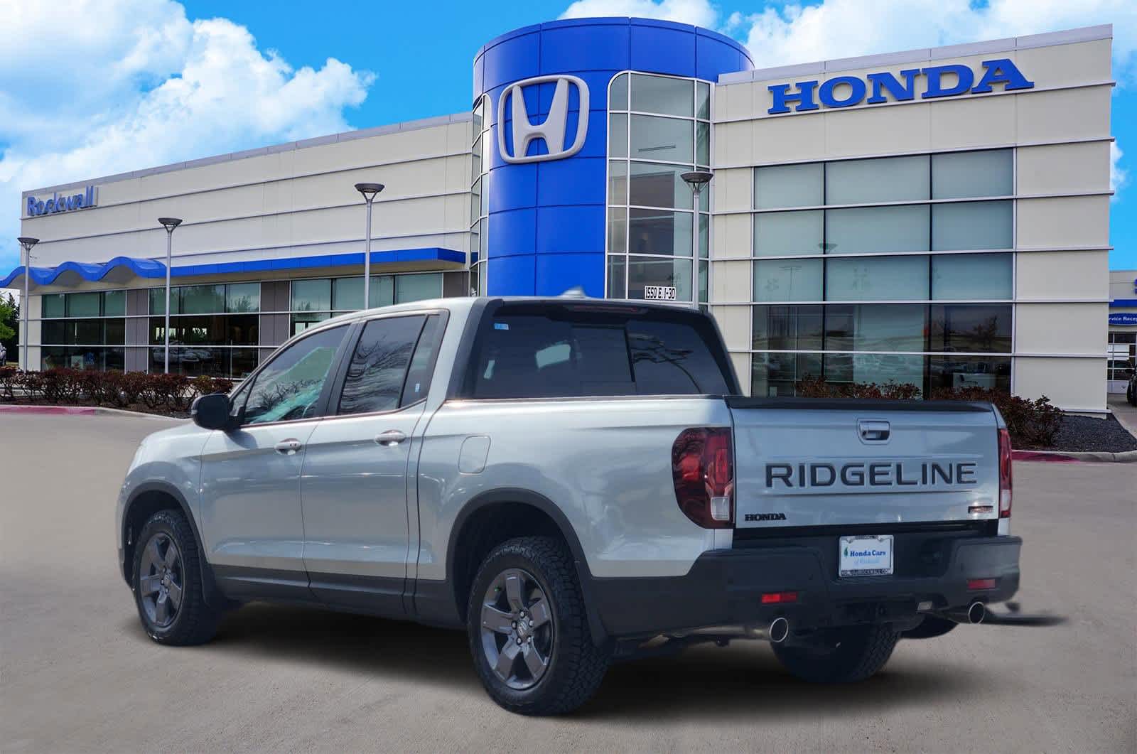 Thumbnail: 2025 Honda Ridgeline - 4