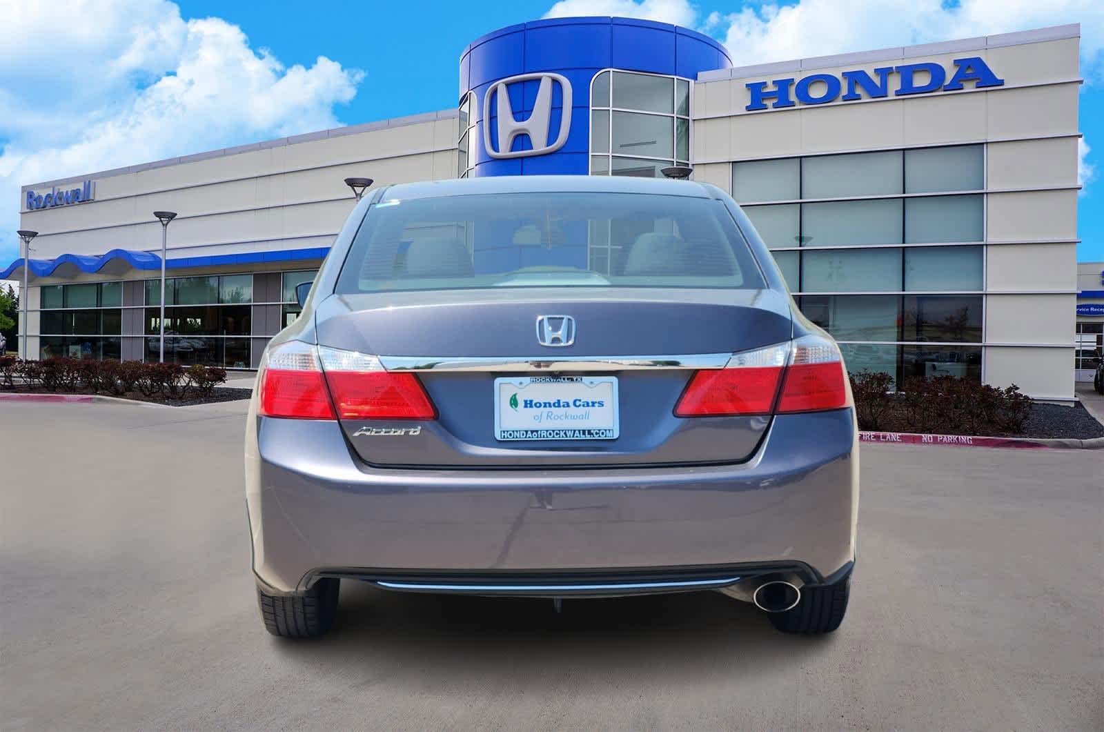 Thumbnail: 2015 Honda Accord - 5