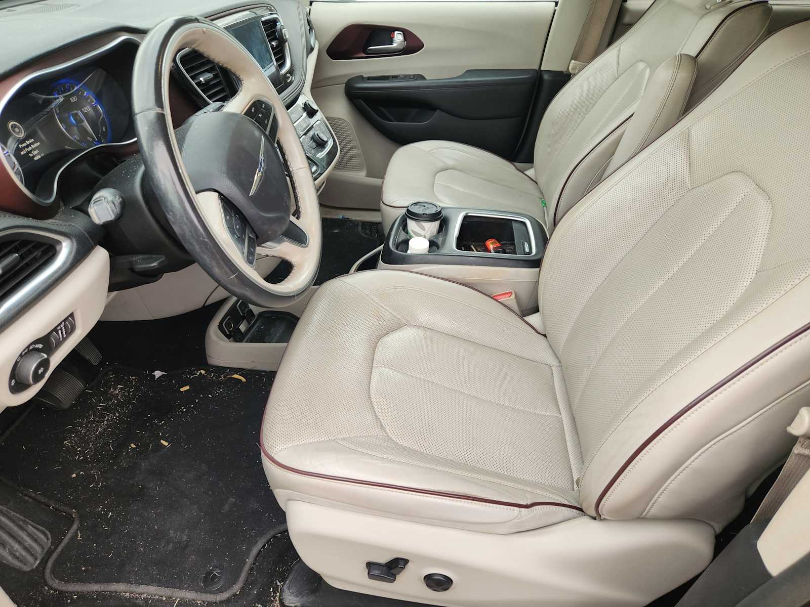 Thumbnail: 2020 Chrysler Pacifica - 7