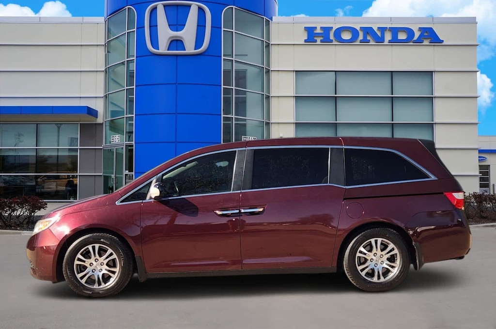Used 2013 Honda Odyssey EX Van